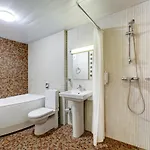 Estonia Medical & Hotel 2*