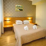 Estonia Medical & Hotel 2*
