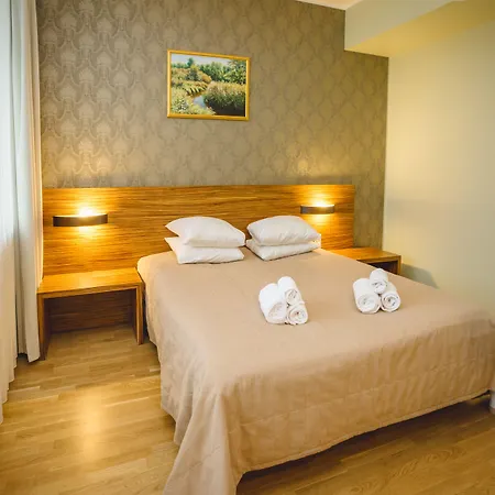 Estonia Medical & Hotel 2*