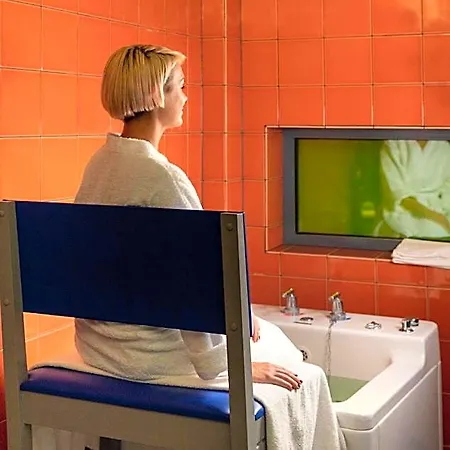 Estonia Medical & Hotel 2*