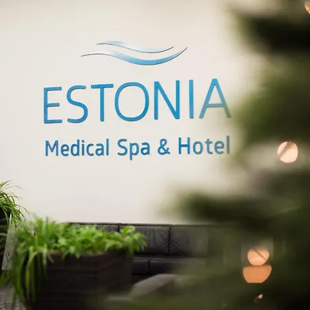 Estonia Medical & 2*