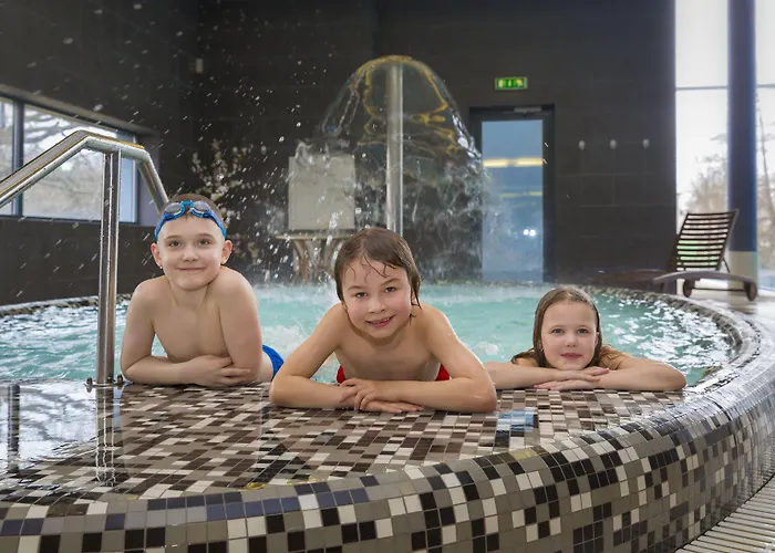 Estonia Medical & 2* 페르누