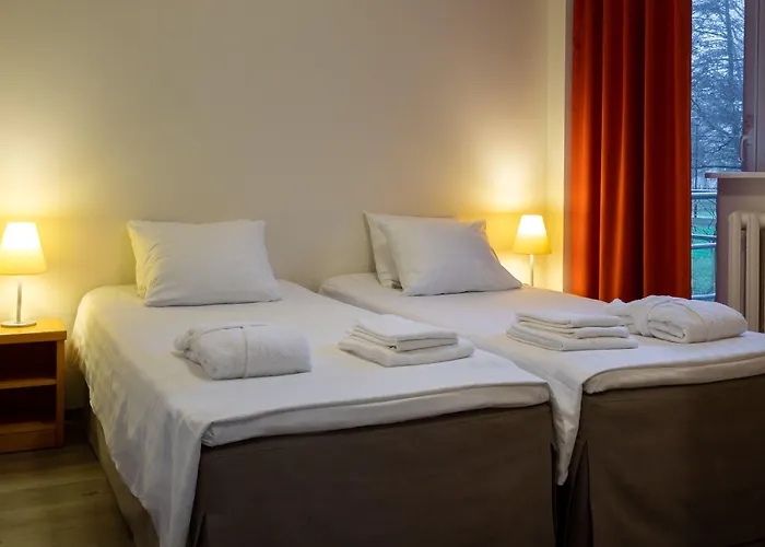 Estonia Medical & 2* 페르누