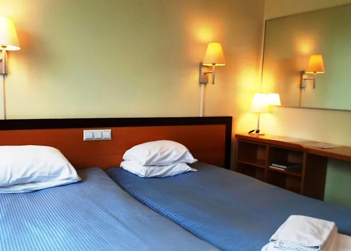 Estonia Medical & 호텔 페르누