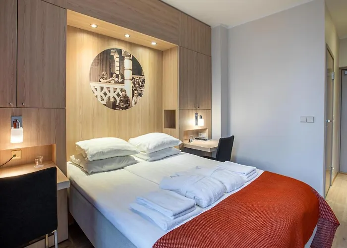 Estonia Medical & Hotel 2*